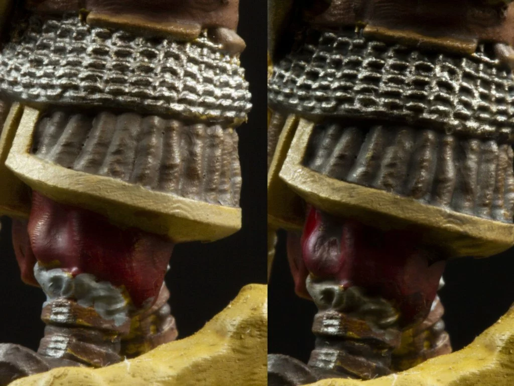 A fragment of 3d sculpture with (on the right) and without (on the left) a wash on it. After wash the chainmail looks less vague.